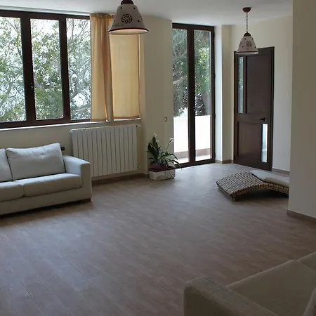 Del Drago Bed & Breakfast 3*
